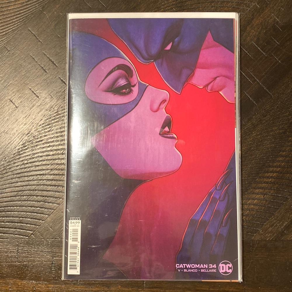 Catwoman 4 Book Lot (issues 34-37)